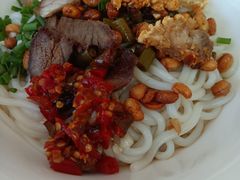 -牛八宝桂林米粉(八里庄店)