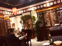 大堂-亿诣蝎府炸酱面羊蝎子火锅(酷车小镇店)