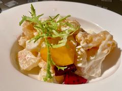 -穹六人间 people 6(岳阳路店)