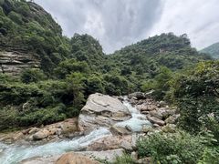 -庐山碧龙潭风景区