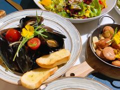 白酒黄油汁烩贻贝-HuaTa 花榻·花忆西葡餐厅(虹桥南丰城店)