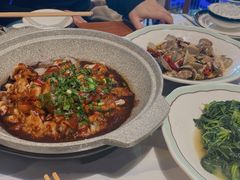 -松沪名灶·豆浆鱼头·新上海菜(飞航吾悦广场店)