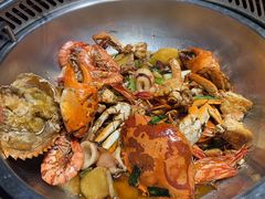 -七欣天香辣蟹火锅(南通任港路大润发店)