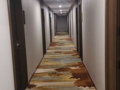 -碧中海汤泉汗蒸酒店