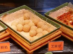 红豆芝麻球-豪食国际美食自助(裕华路店)