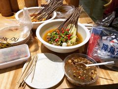 -嘉州叶婆婆钵钵鸡(建设路店)