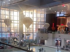 -冰纷万象滑冰场(深圳万象城店)