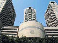 -上海波特曼丽思卡尔顿酒店