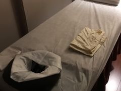 -裕和堂中医推拿艾灸(太古汇臻品店)