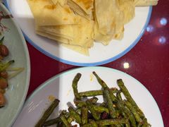 -鸿亨泰杂鱼馆(港馨家园店)