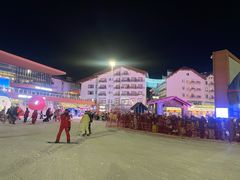 -富龙滑雪场
