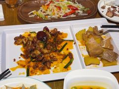 -隔壁老王·家常云南菜(花巷店)