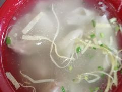 -珊珊小笼馆(仙霞路店)