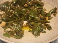 -忆江南·临江鱼馆