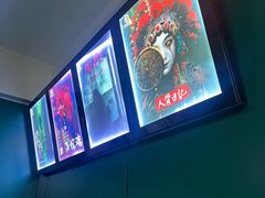 -荒岛实景沉浸密室(江汉路1店)