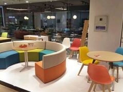 -伟豪办公家具(宝山东明家具店)