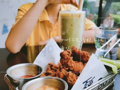 蓝蛙炸鸡-bluefrog蓝蛙(恒隆广场店)