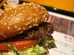 -The Habit Burger Grill 哈比特汉堡(复兴soho店)