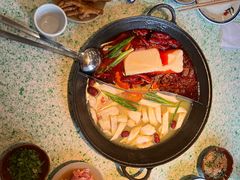 -鸿姐老火锅(疁城新天地店)