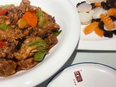 闫府炒鸡-闫府私房菜·百年鲁菜(欧亚店)