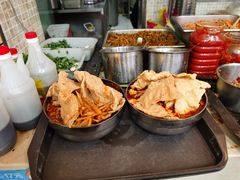 -红鼻子桂林米粉(金唐新光界店)