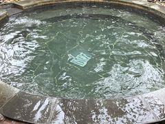 -水底山庄园温泉