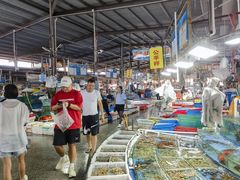 -霞涌市场海鲜摆卖区