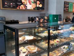 面包甜点陈列柜-星巴克(新达汇三林店)