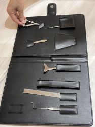 -广州健丽·去眼袋医疗美容机构