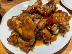 -嗨辣小聚·盘锦河蟹·海鲜烧烤龙虾(盘锦十年好店)