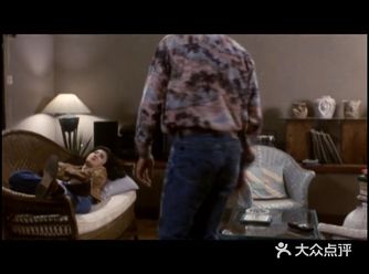 《老友鬼上身》由香港导演冯淬帆执导