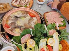 -阿婆情腊排骨火锅(金虹路店)