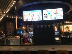 -CGV影城(滨江天街IMAX店)