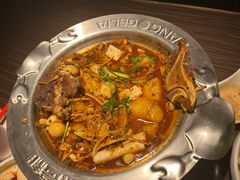 -胖哥俩肉蟹煲(盐城金鹰国际店)