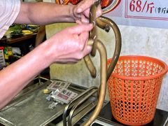 -邓莽子老火锅(中兴路总店)