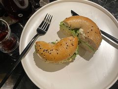 牛油果贝果-大酉·M Coffee(北京美术馆店)