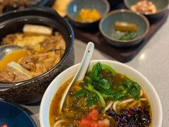 油鸡㙡凉米线-半山腰·云南菜(侨福芳草地店)