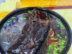 -小龙大肉面馆