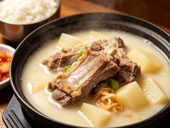 -喇喇排骨火锅·传统韩式脊骨汤(望京西园总店)