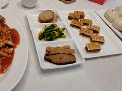 吉祥三宝-功德林素菜饭庄(前门店)