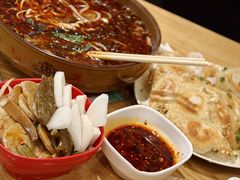 -三好食堂(煎饺·馄饨·肉饼米线·盛世广场店)
