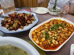 -洪霞餐馆