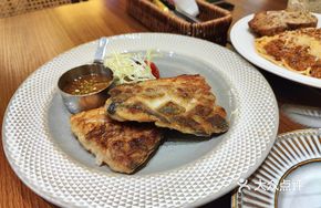 Thai-Style Pan-Seared Fish Fillet