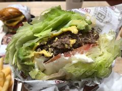-The Habit Burger Grill 哈比特汉堡(爱琴海店)