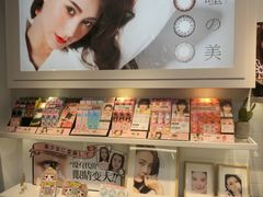 店内环境-4iNLOOK美瞳店(上海日月光中岛店)