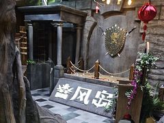 -暴风岛沉浸式体验馆(百联世纪店)