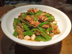 -洞庭土菜馆(易发广场店)