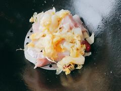 一百多斤的大鱼-老刘生态大鱼坊铁锅炖鱼(赛马场店)