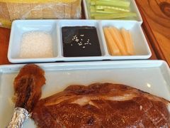 -侬佳蒸菜馆(听潮店)