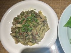 -渝信川菜 · 川味家常菜(长安店)